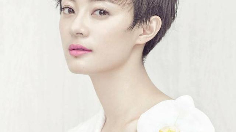 %title%孙俪四封白玉兰视后领奖台正面回应移民传闻